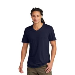 District ® Very Important Tee ® V-Neck (Q887922) -Qualityimprint Shop Q887922 new navy v neck tshirts with logo 7