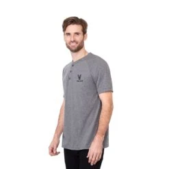 Men's SOMOTO Eco Short Sleeve Henley (Q935622)